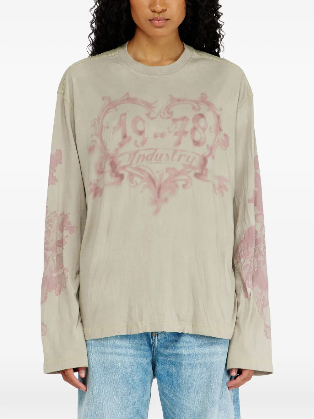 Tan t-shirt, full body view