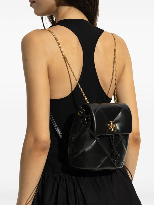 Black bag worn by a person, showing the bag’s fit