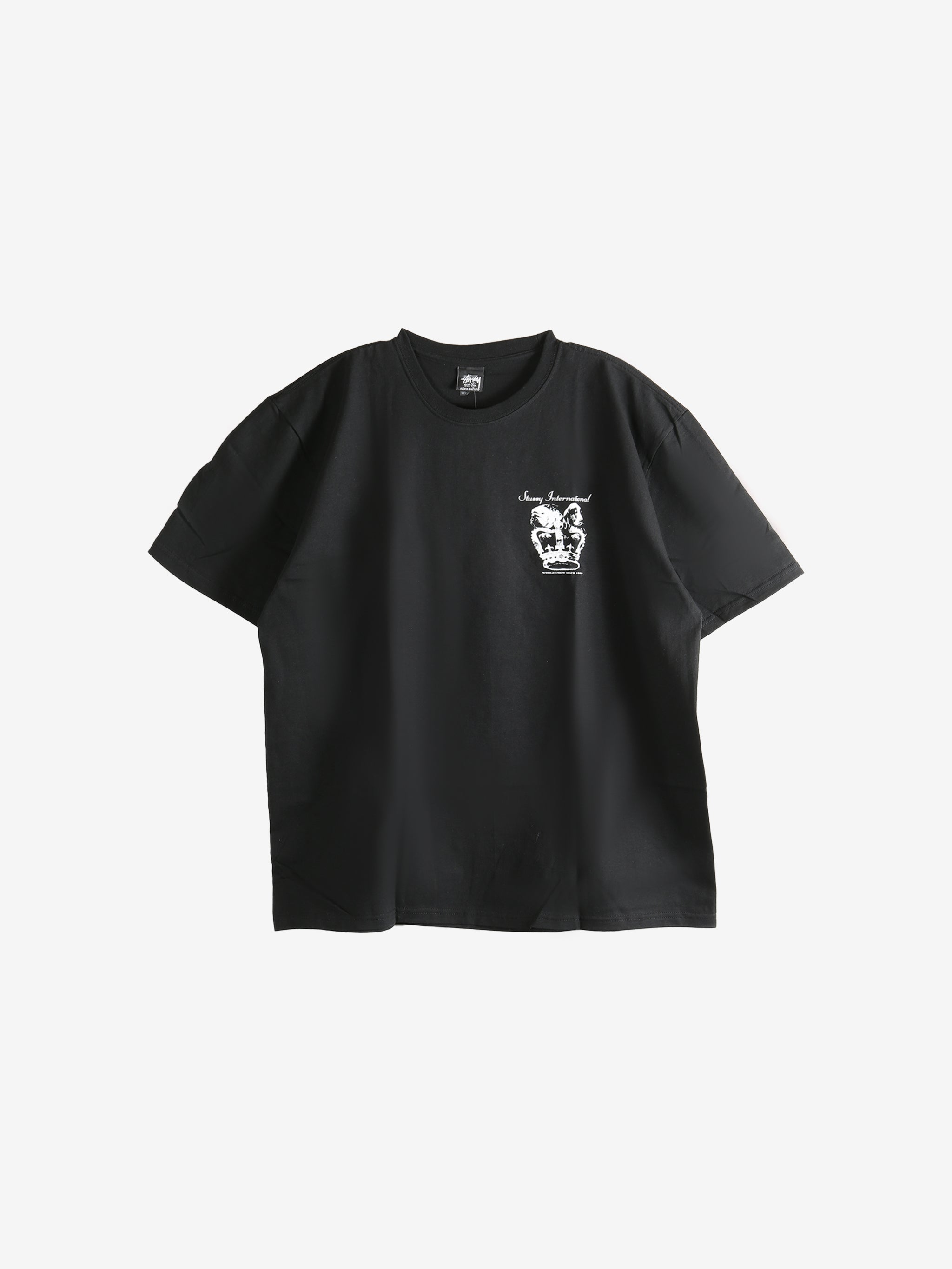 Black t-shirt,front view