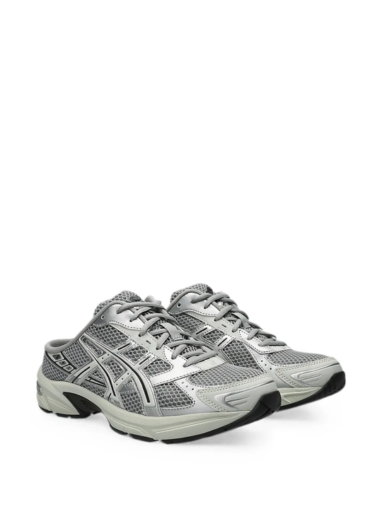 Grey shoes, front view
