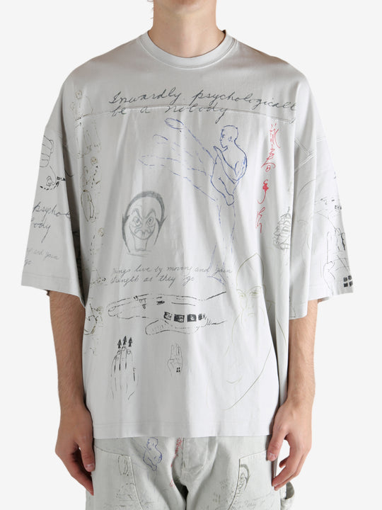 Grey T-shirt worn by a person, showing the T-shirt's fit