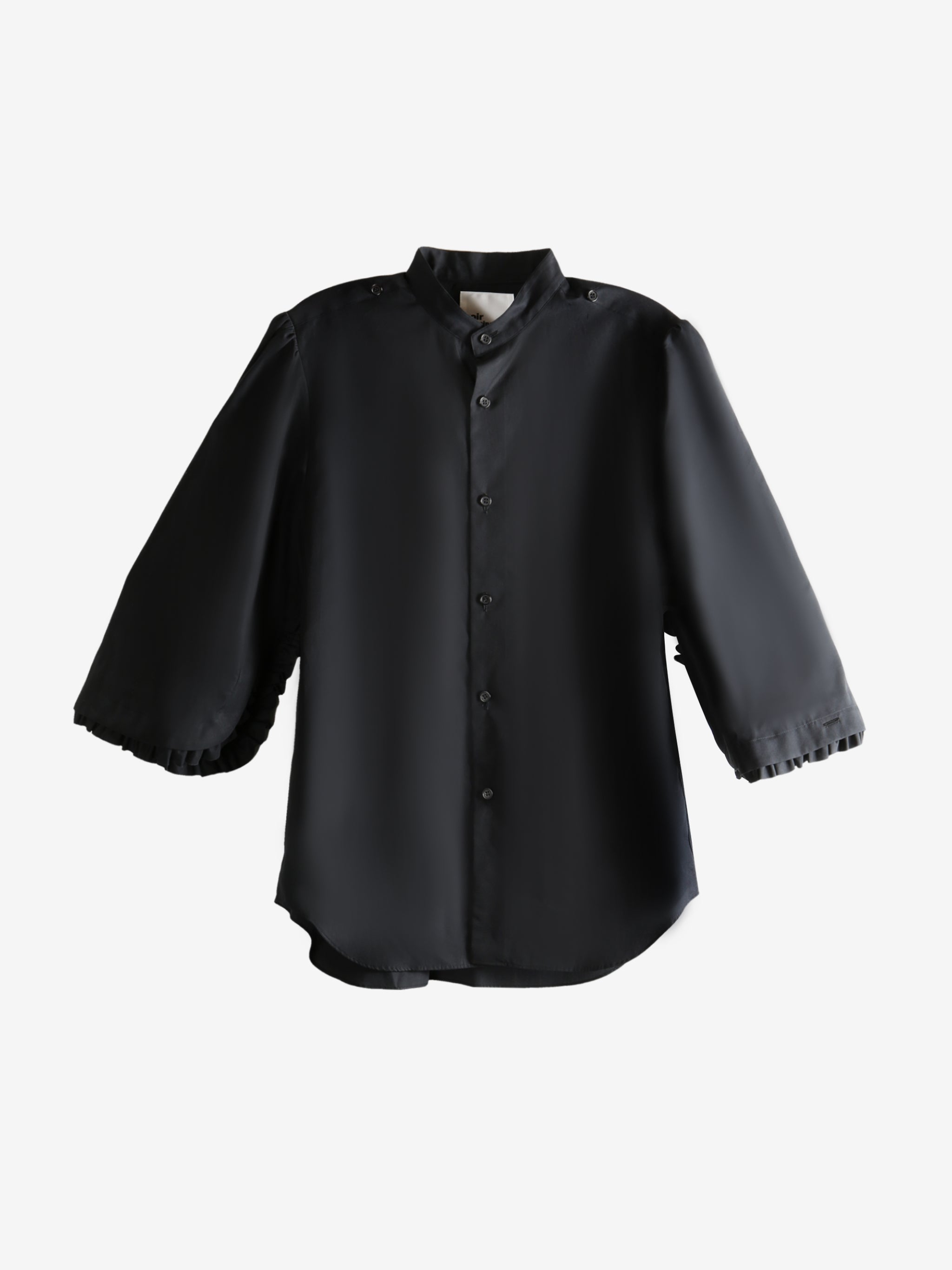 Black shirt, front view