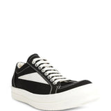 Black shoes, front view