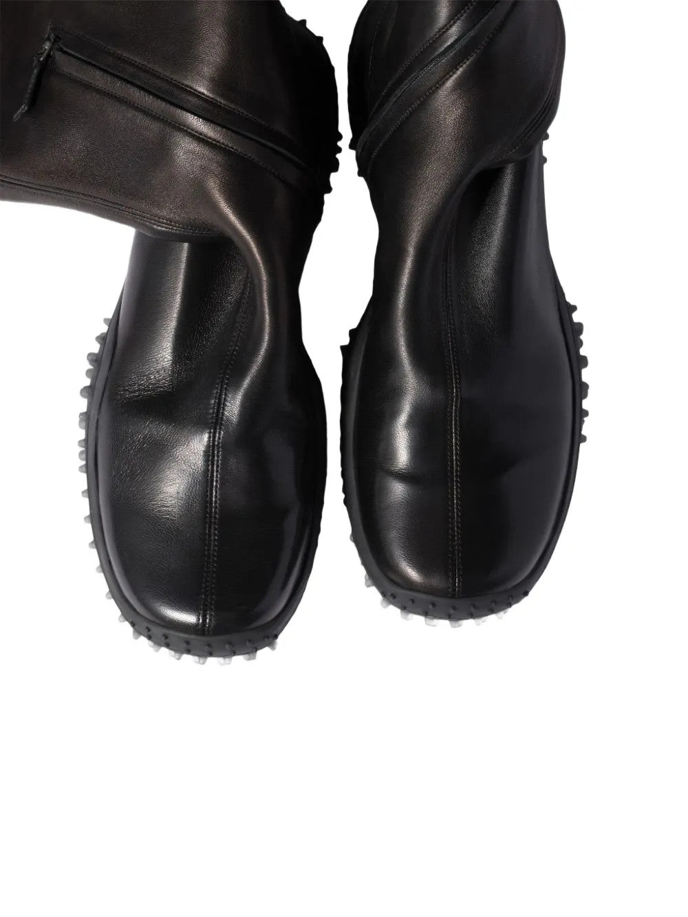 Black boots, front view