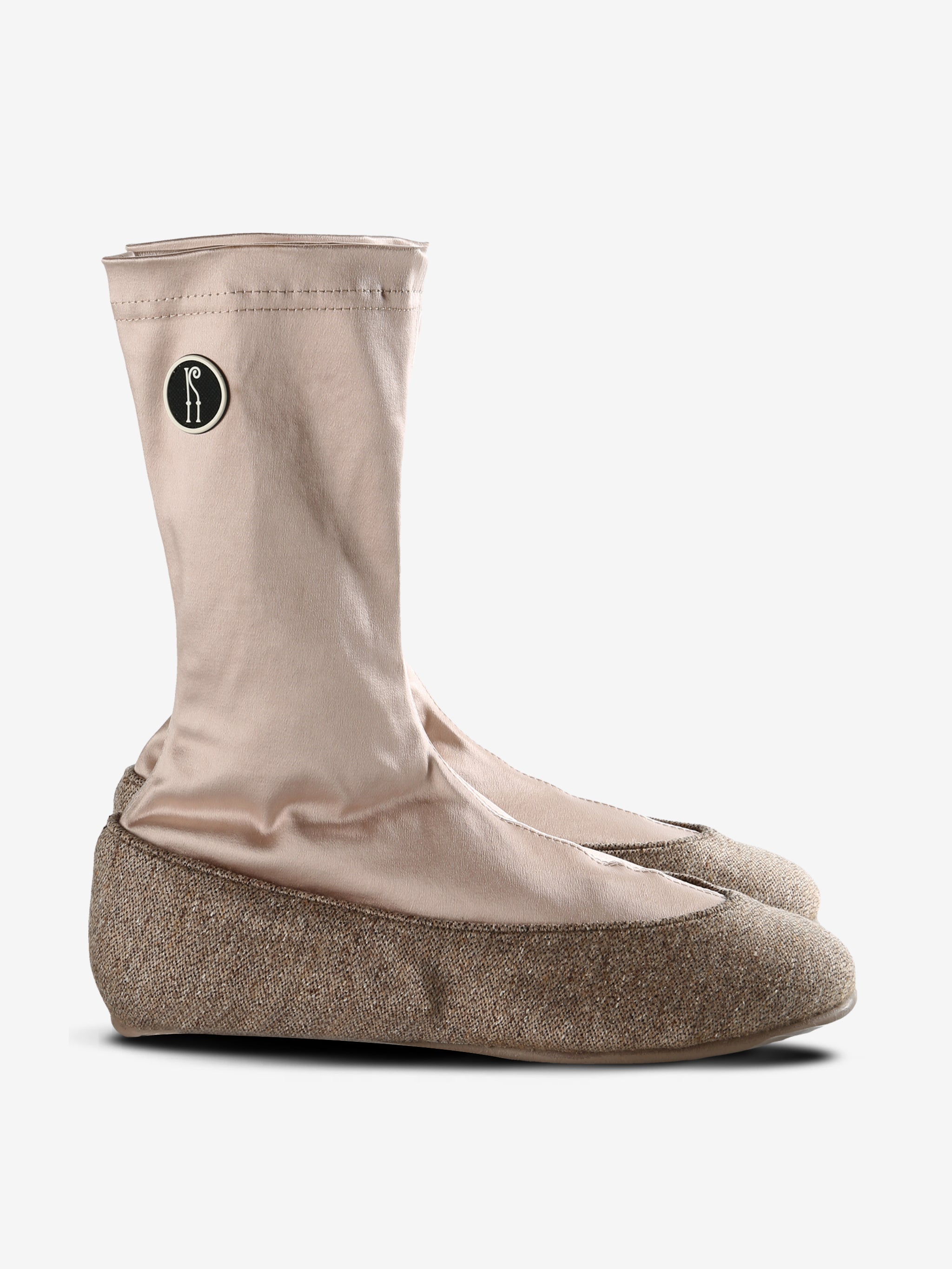 Tan shoes, front view