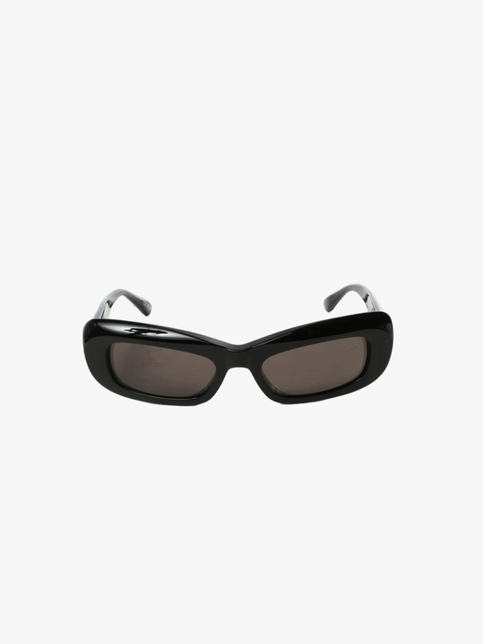 Black glasses, front view