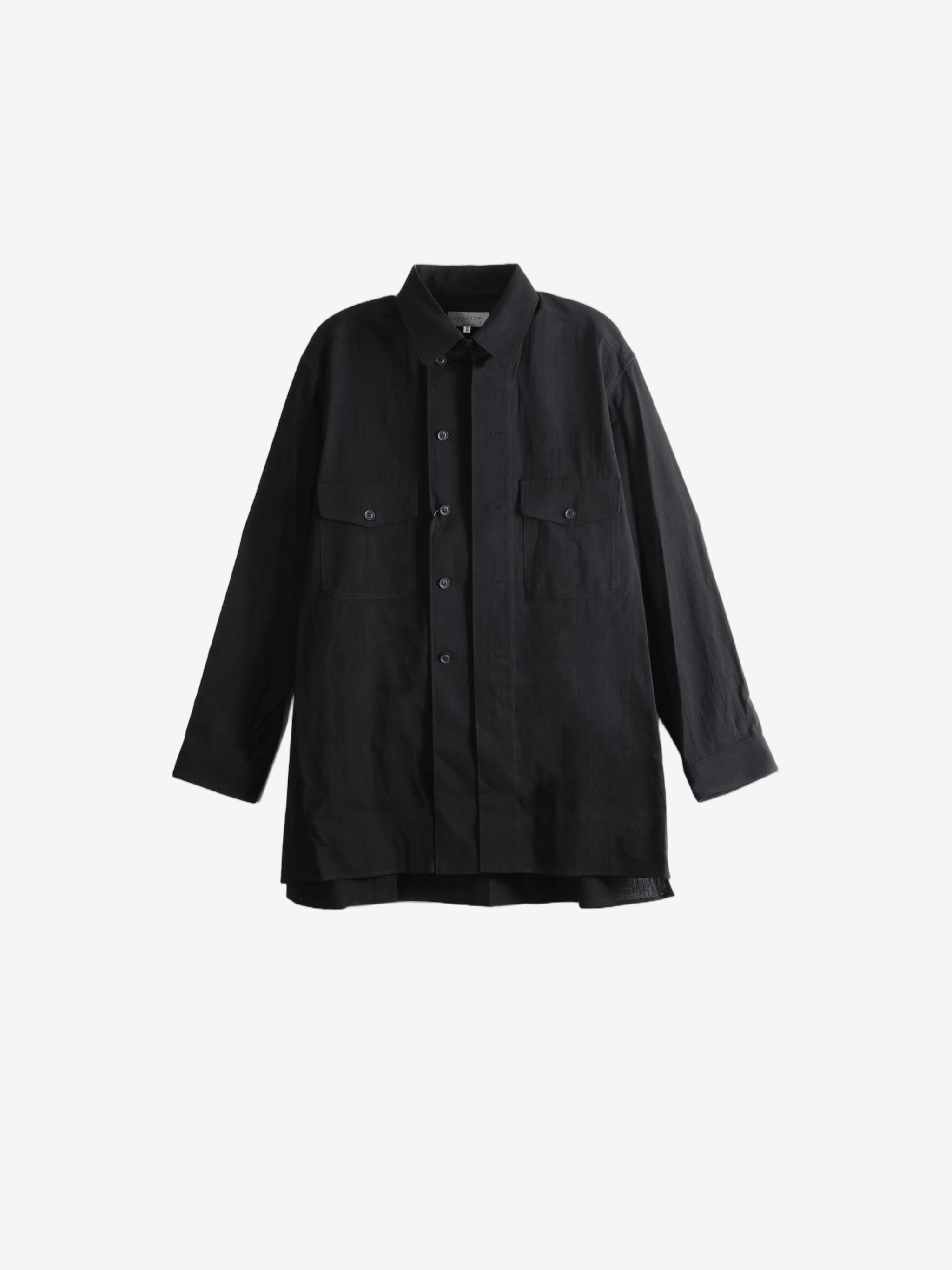 Black shirt, front view