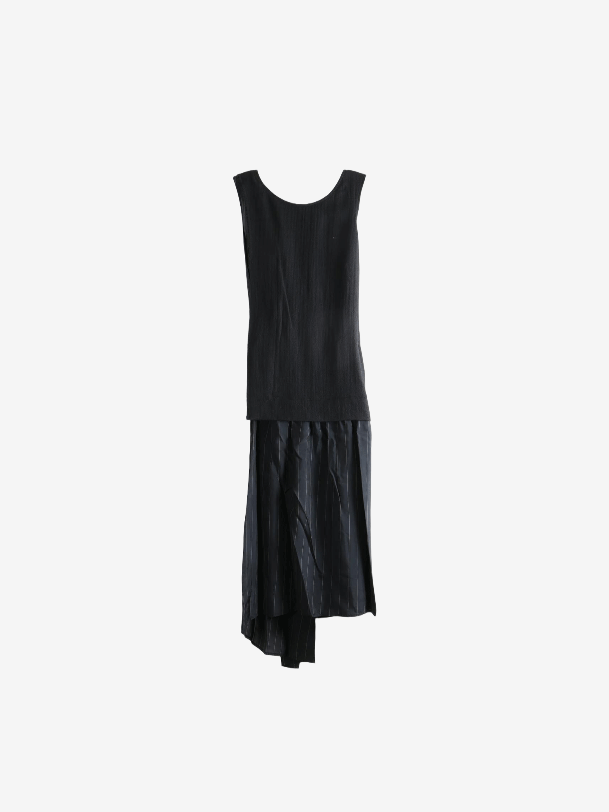 Black dress, front view