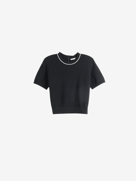 Black t-shirt, front view