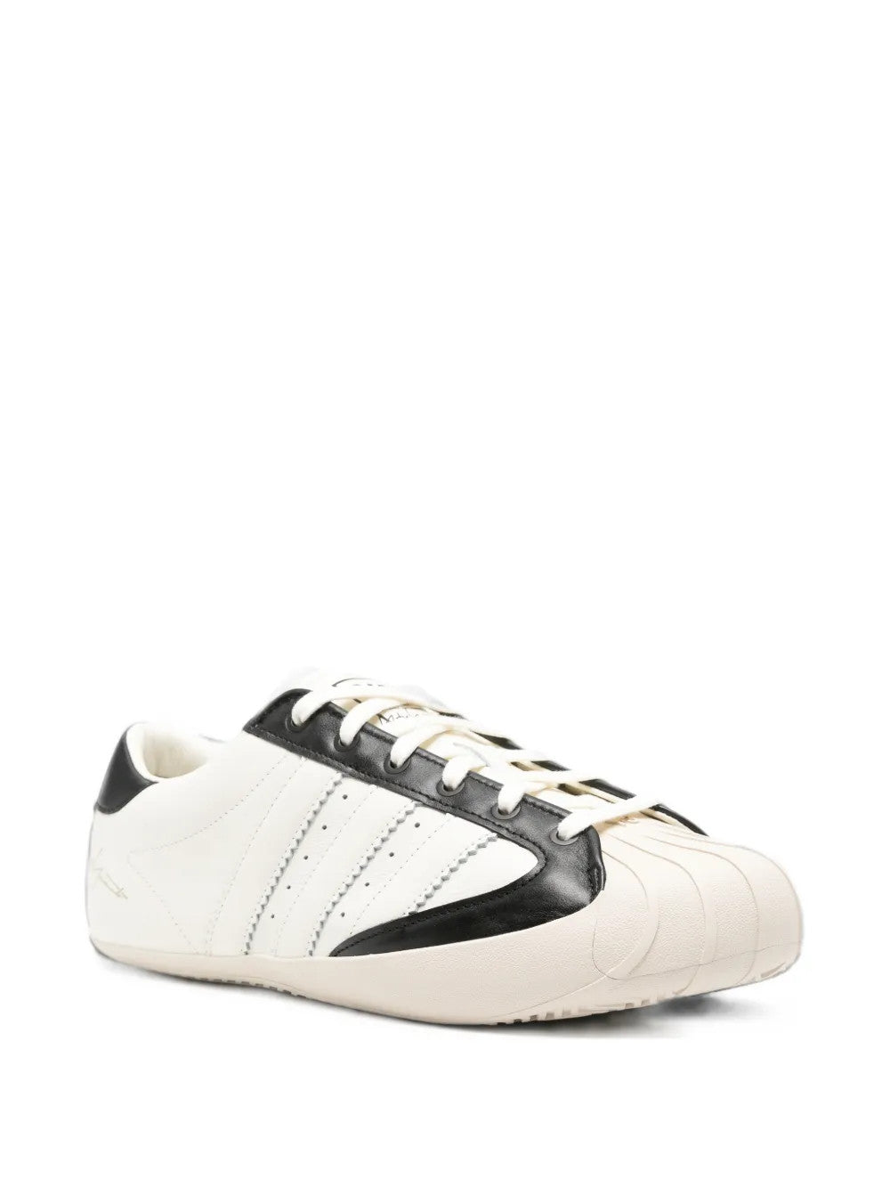 White shoes, front view
