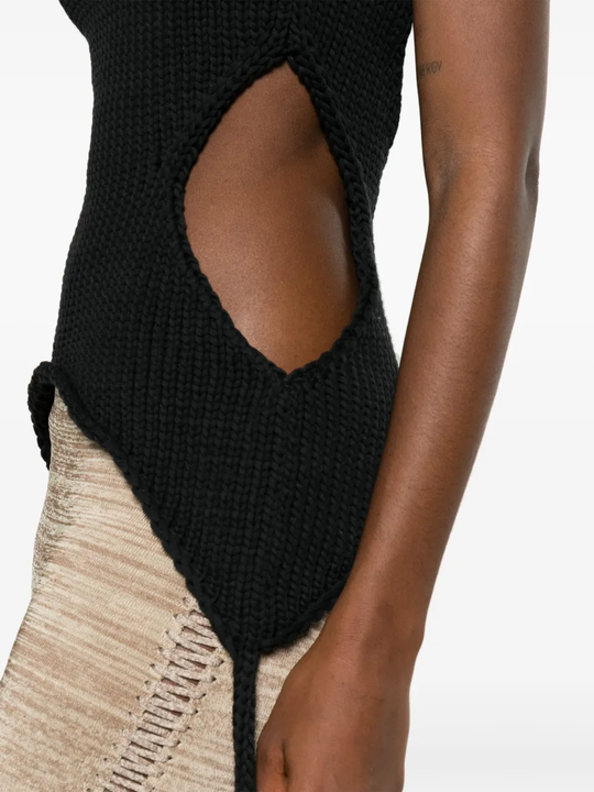 Close up of black top,showing texture of the cotton fabric