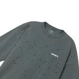 Grey t-shirt, front view