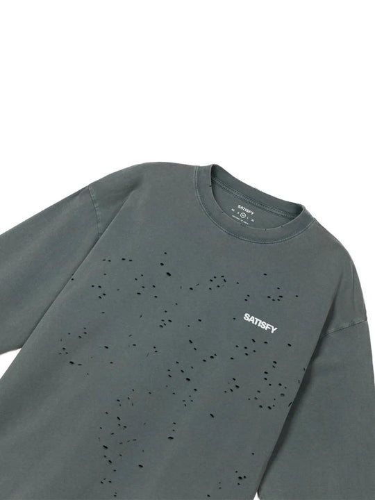 Grey t-shirt, front view