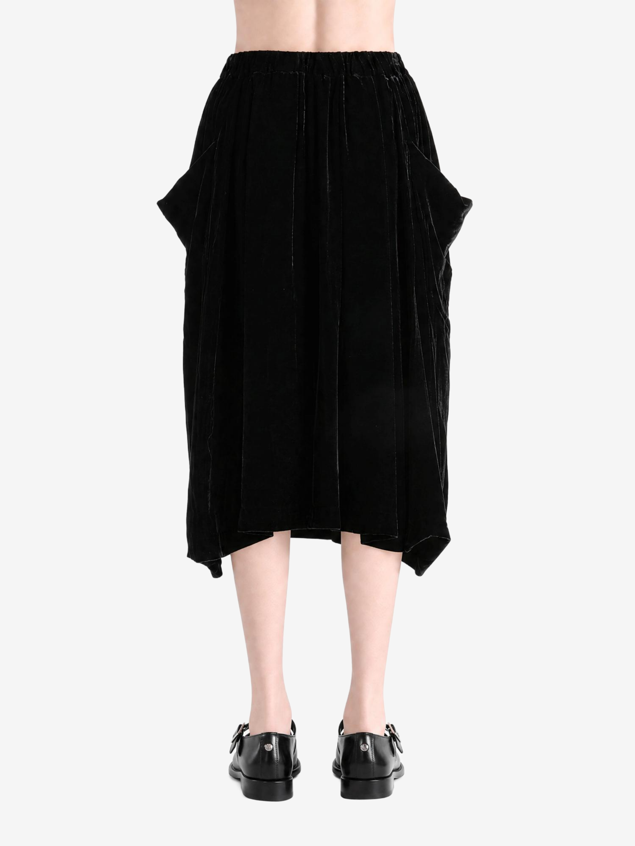 Black skirt, full body view