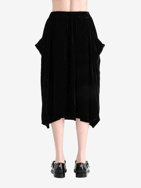 Black skirt, full body view