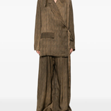 brown jacket,full body view