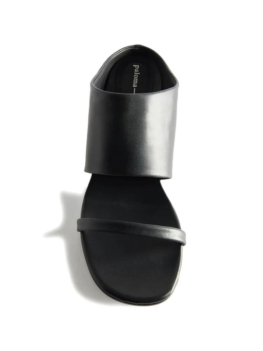 Black heel, top view