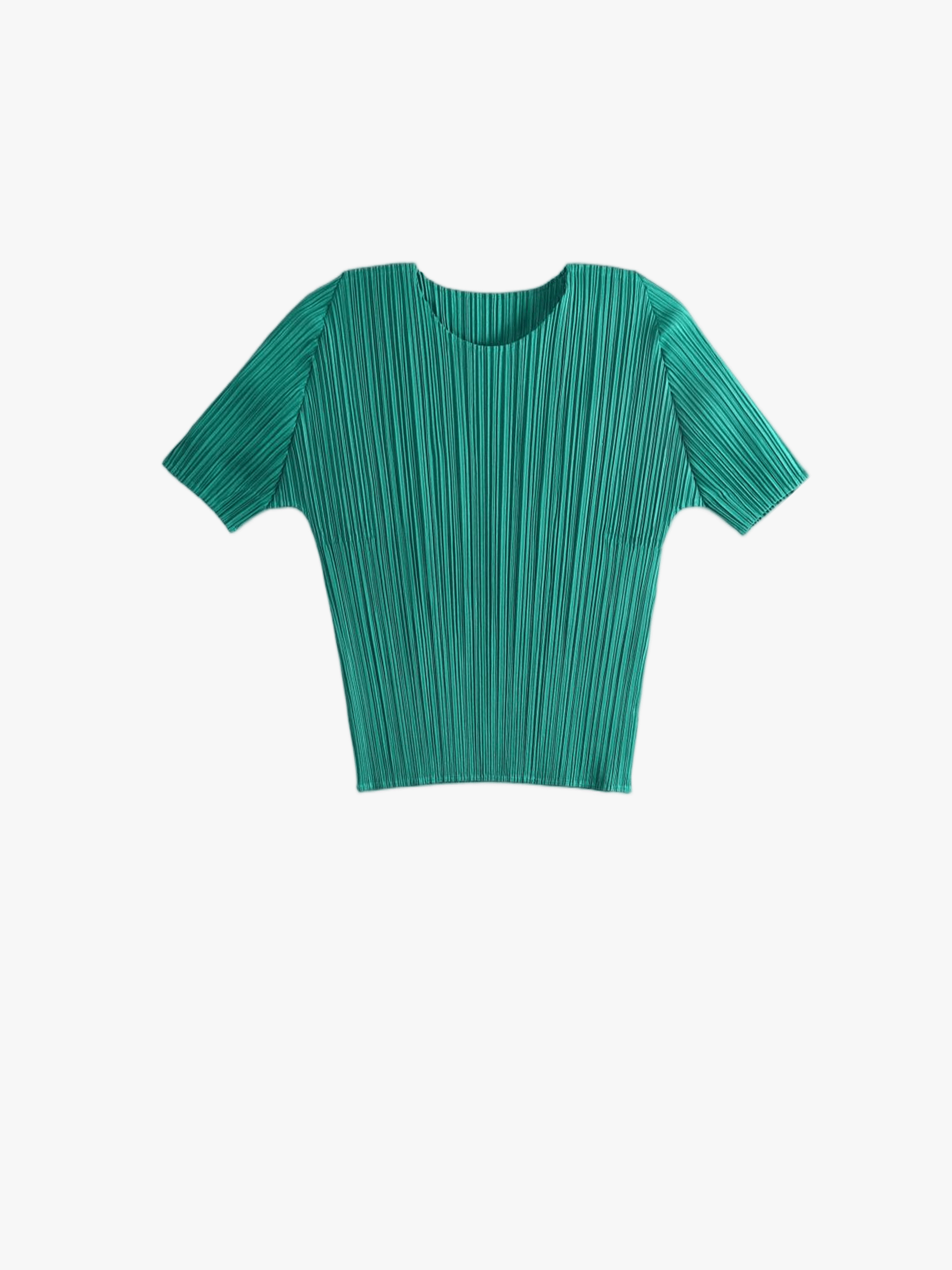 Green shirt, front view