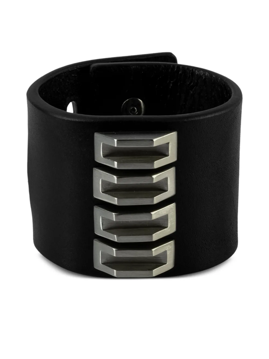 Black bracelet,front view