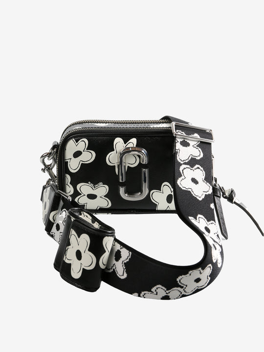 Black bag, front view