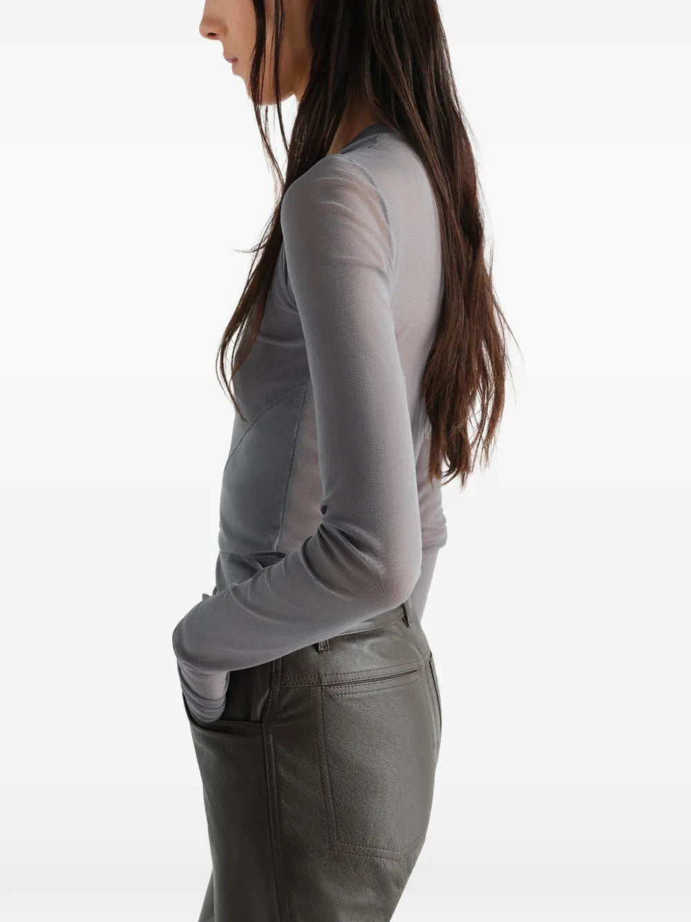 Grey top, full body view