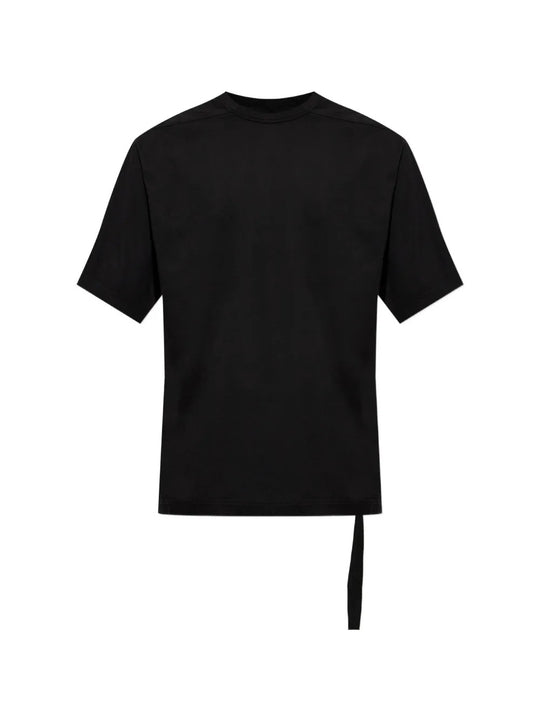 Black t-shirt, front view