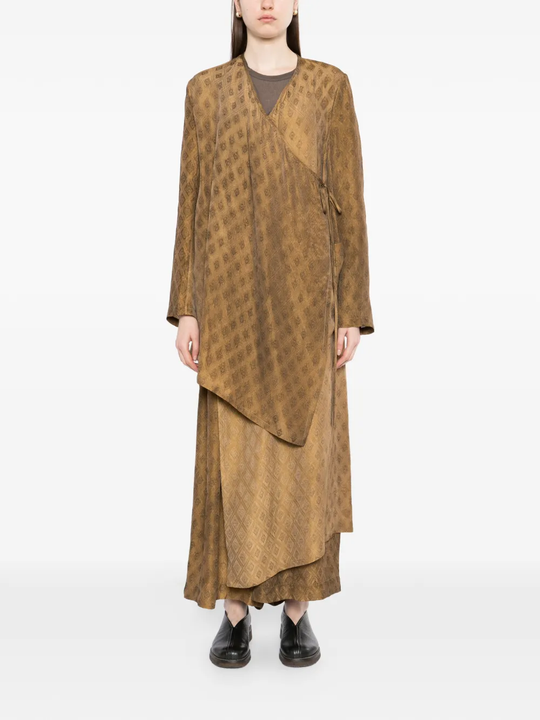 Brown pants,full body view