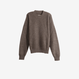 Brown knitwear, front view