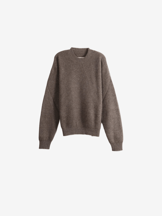 Brown knitwear, front view