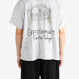 White t-shirt, full body view