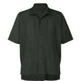 Green shirt, front view