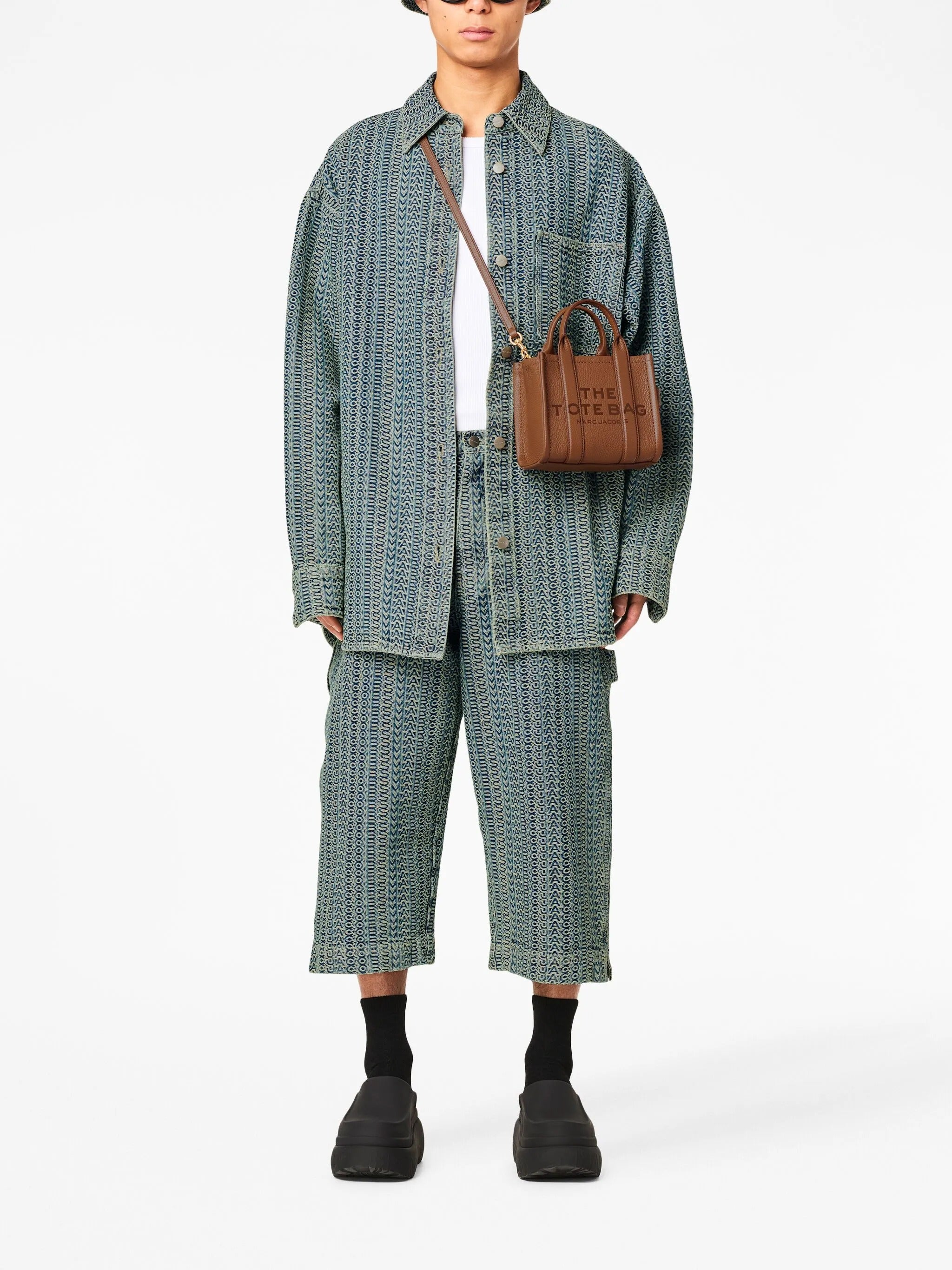 Brown bag, full body view