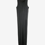 Black dress, front view