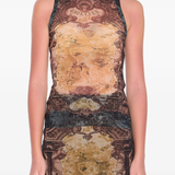 Black top worn by a person, showing the top fit