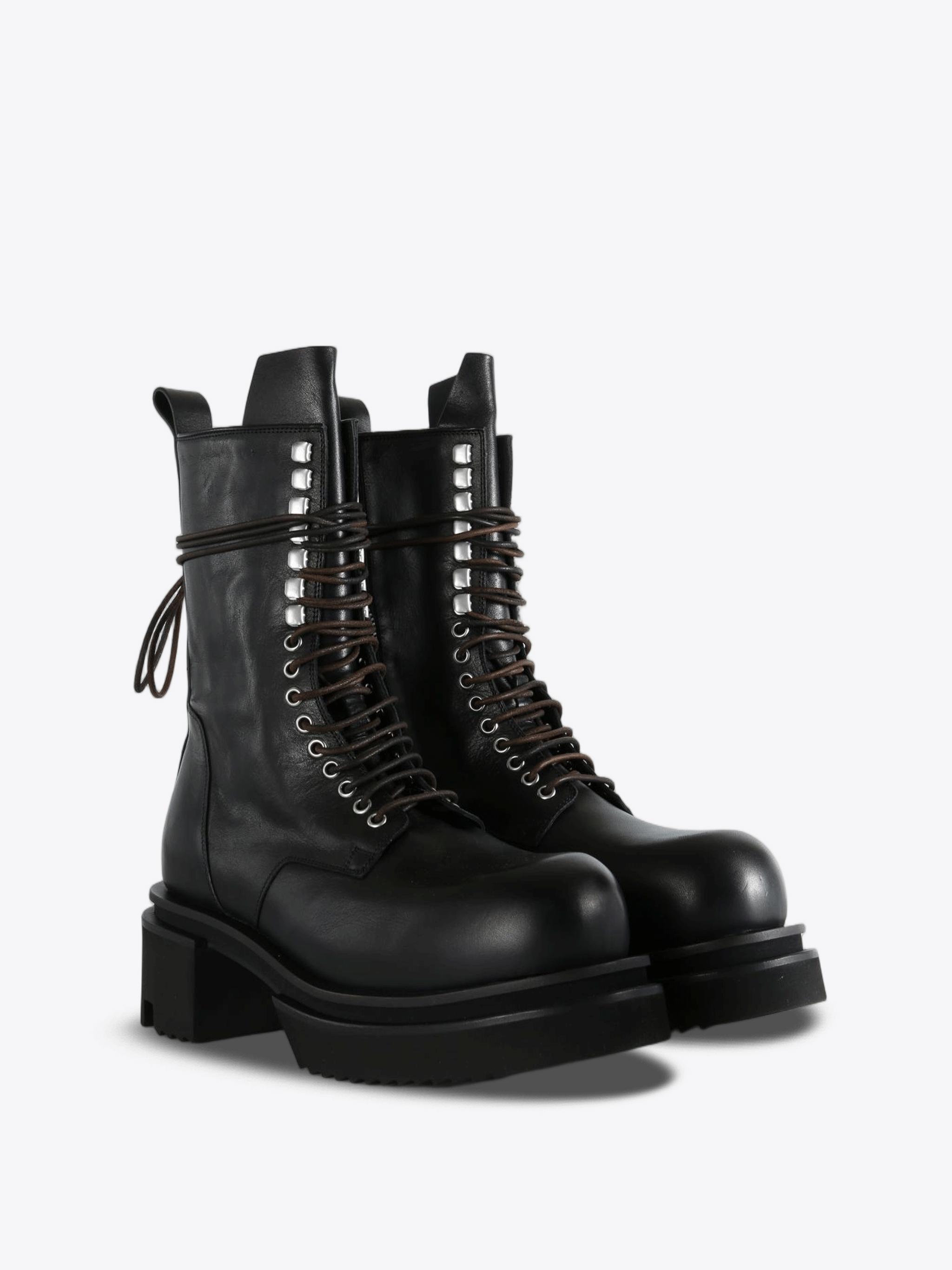 Black boots, front view