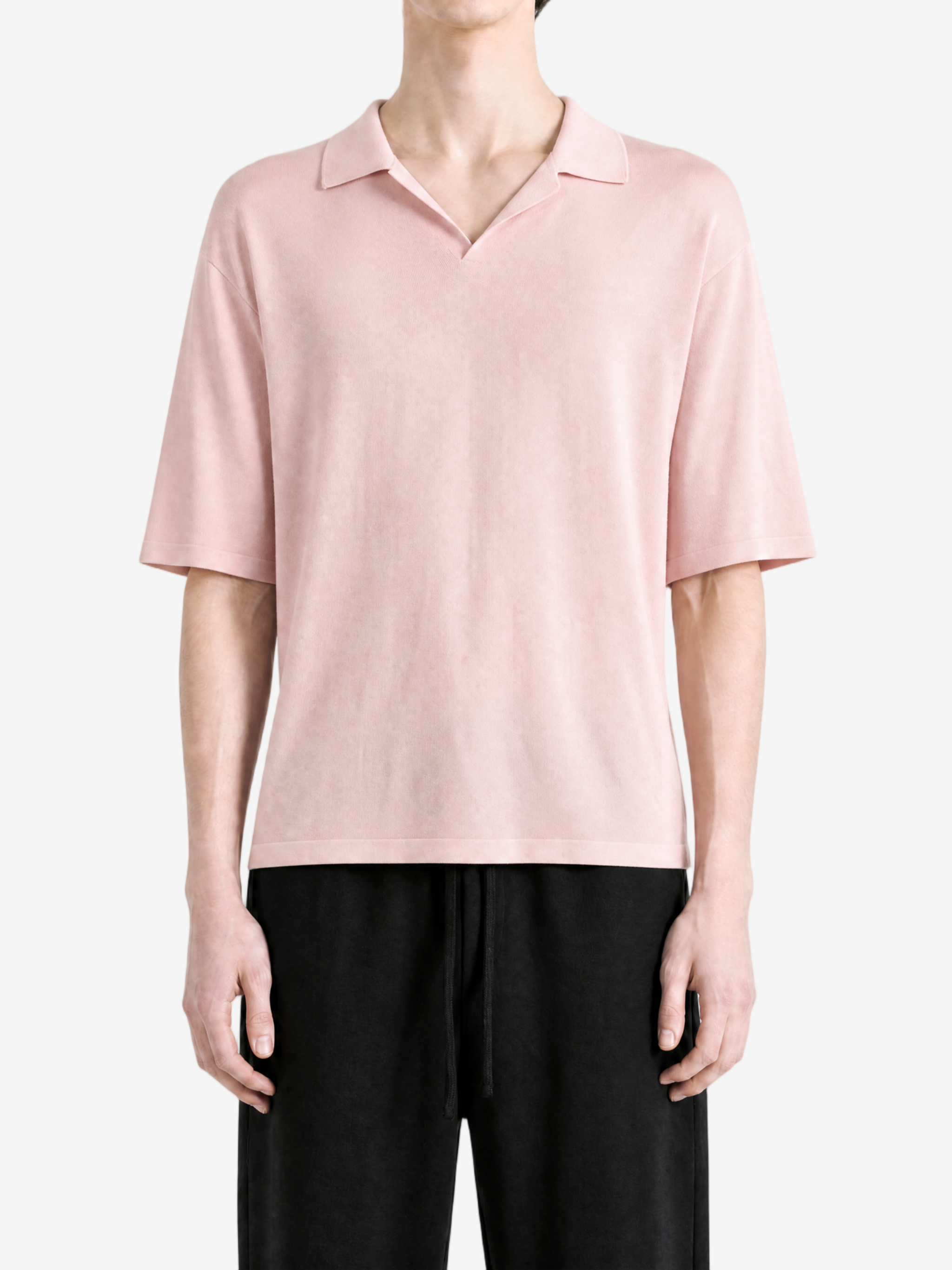 Pink t-shirt, full body view