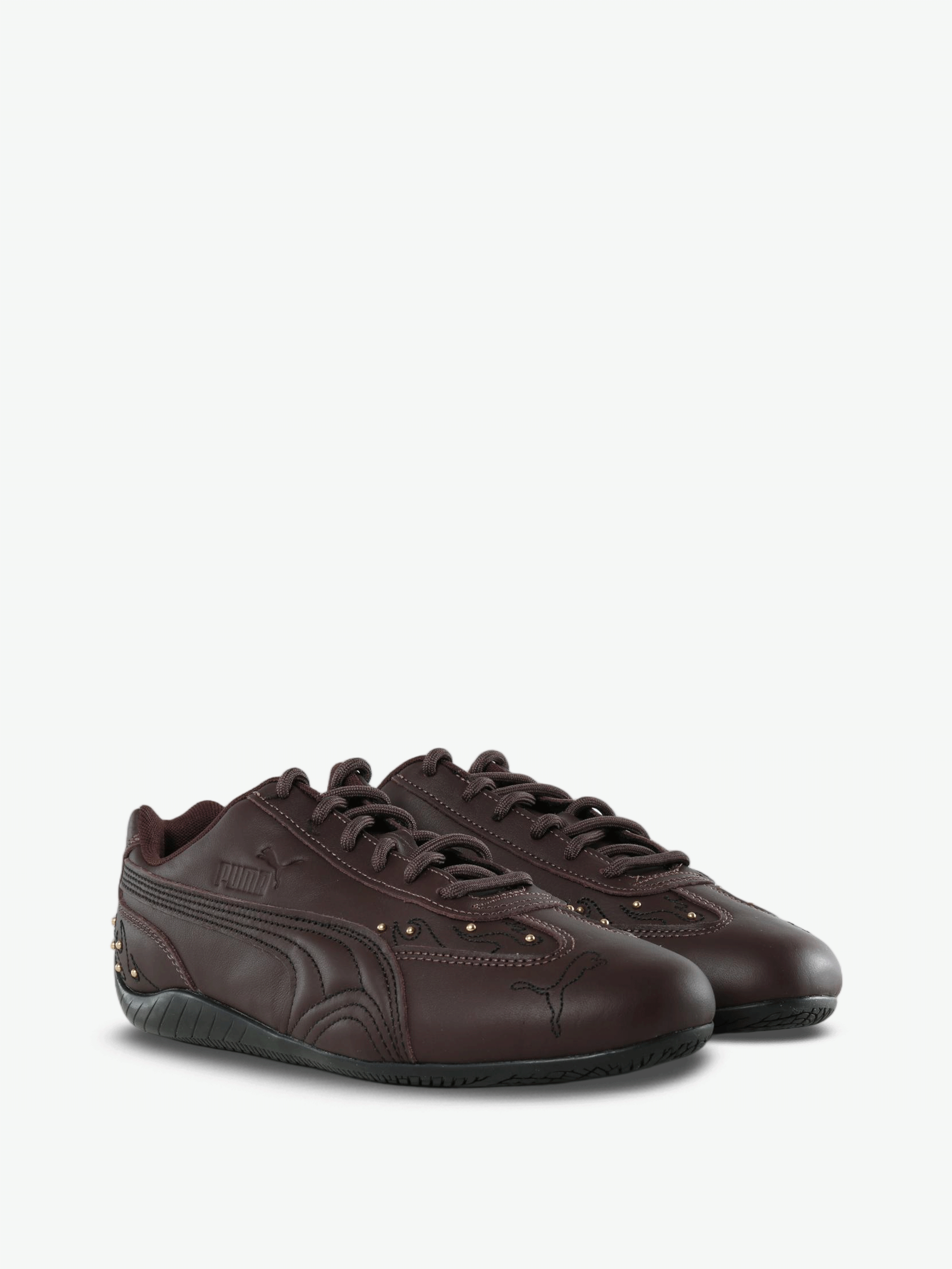 Brown shoes, front view