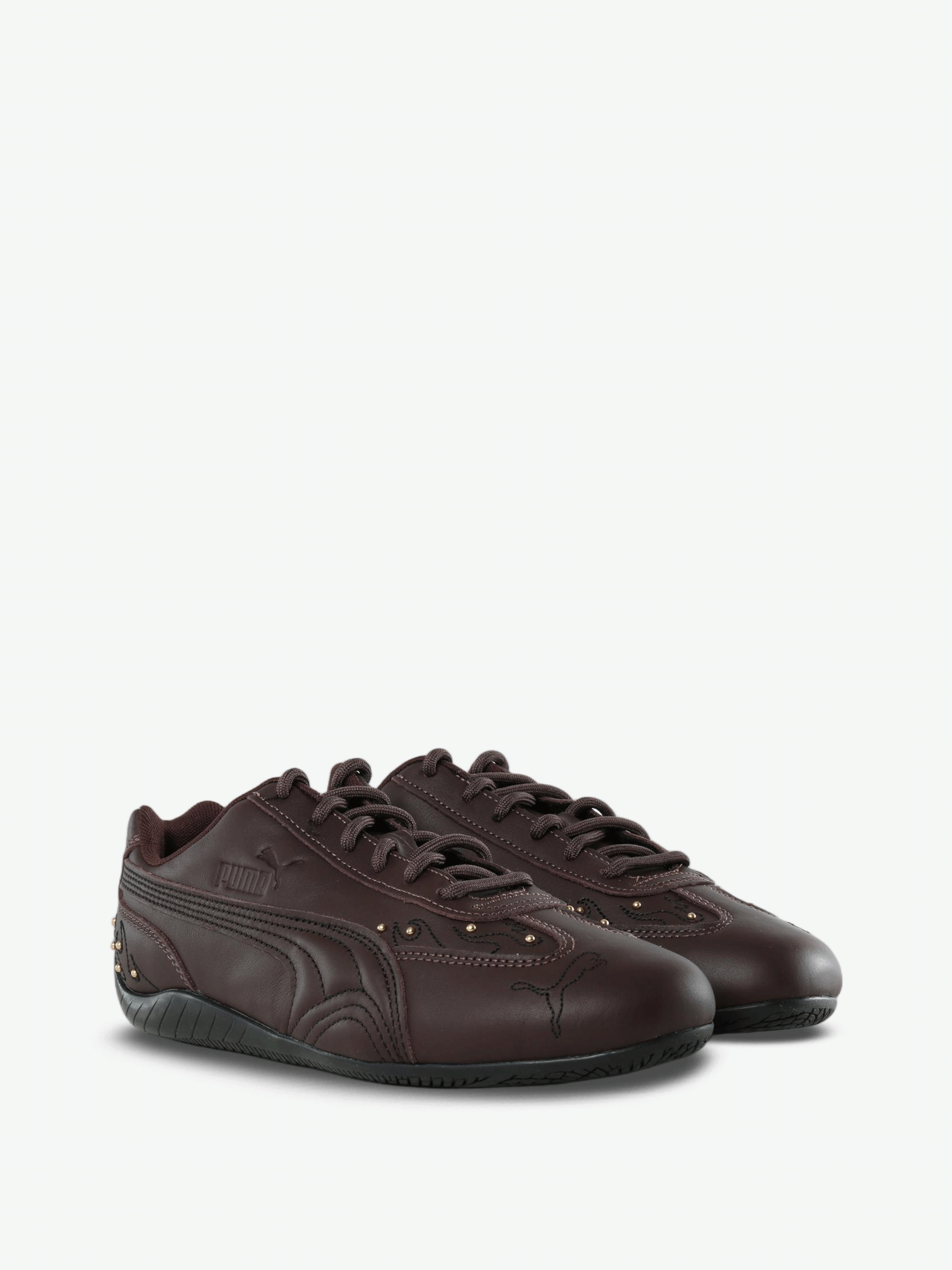 Brown shoes, front view