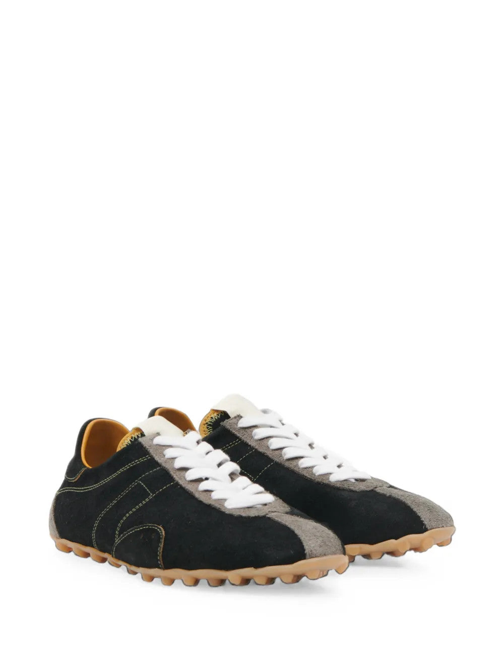 Black shoes, front view