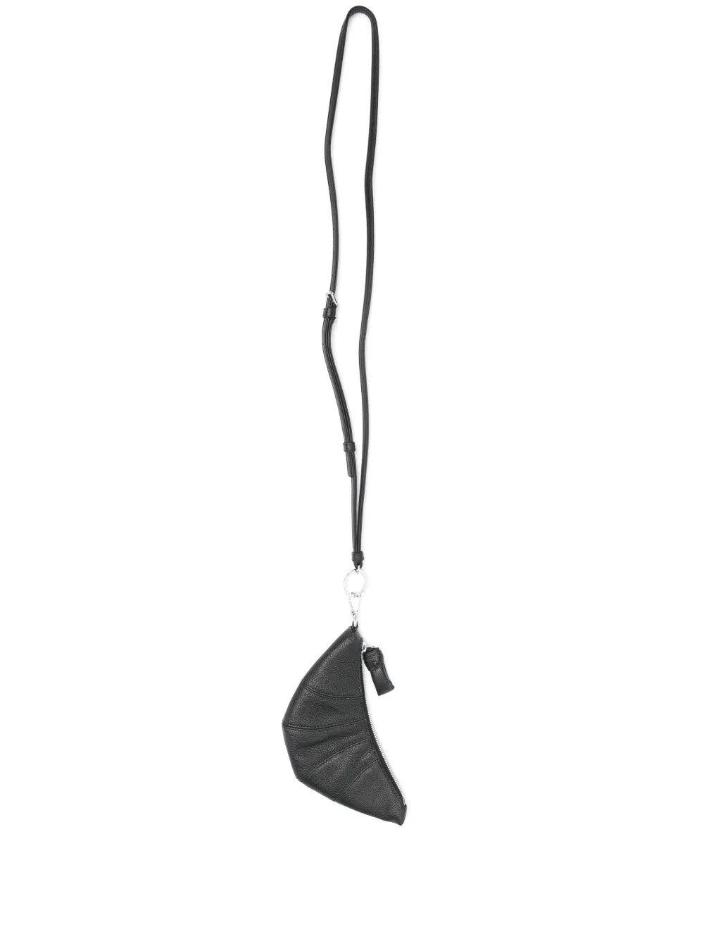 Black accessories, front view