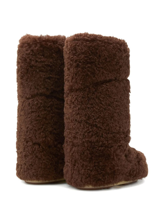 Brown boots, back view