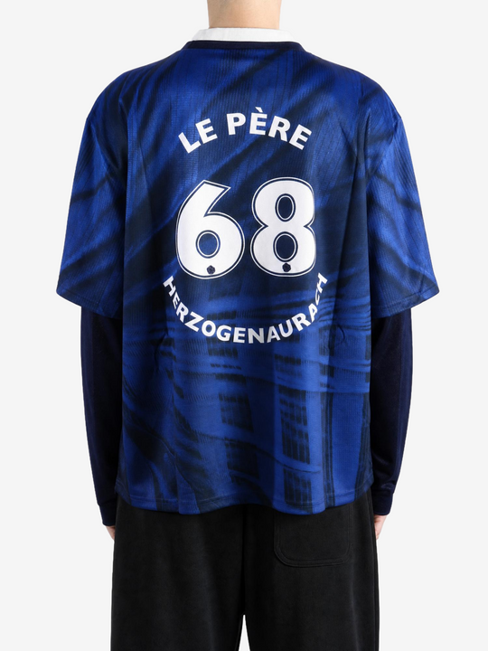 Navy top, full body view