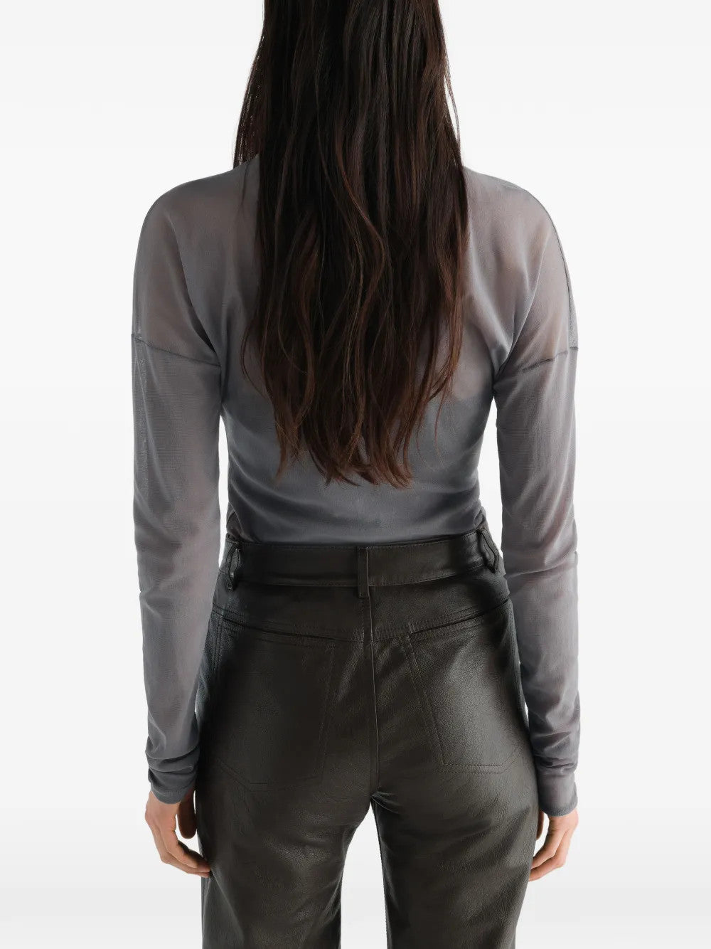 Grey top, full body view
