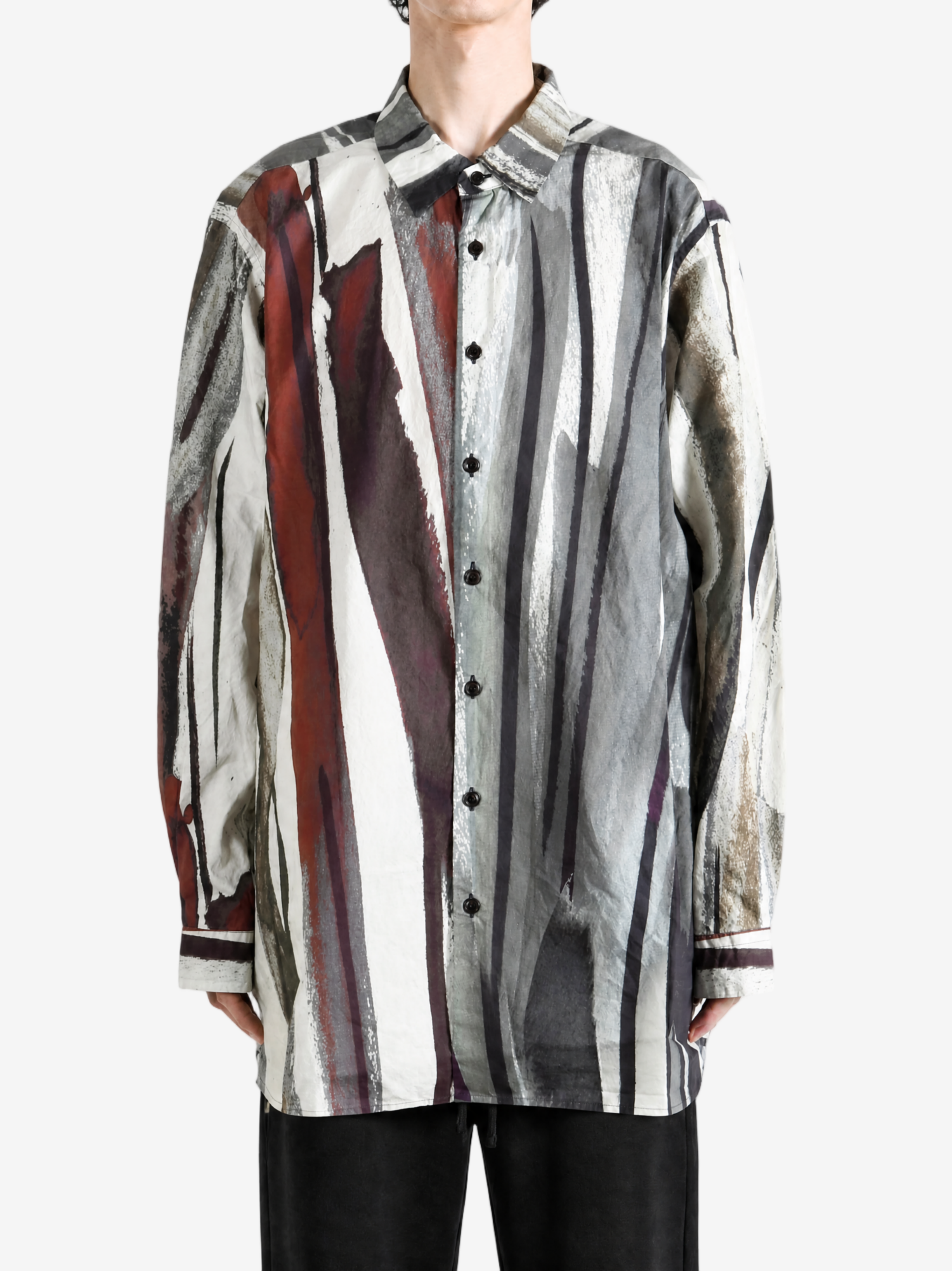 Grey shirt, full body view