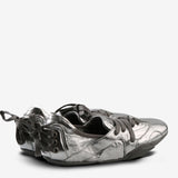 Silver ballet shoes，back view