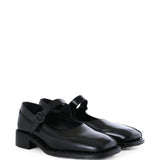 Black shoes, front view