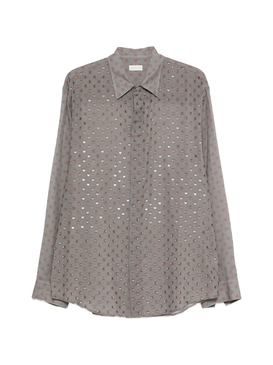 Grey shirt, front view