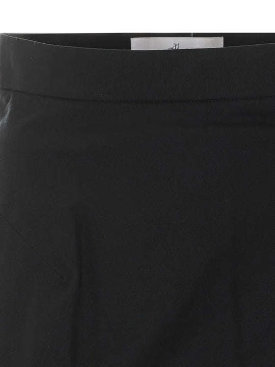 Black skirt, front view