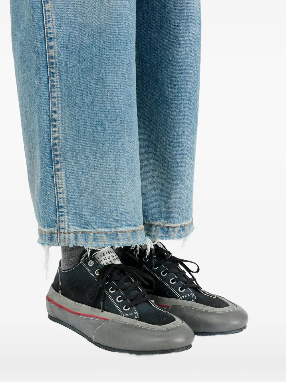 Black shoes, front view