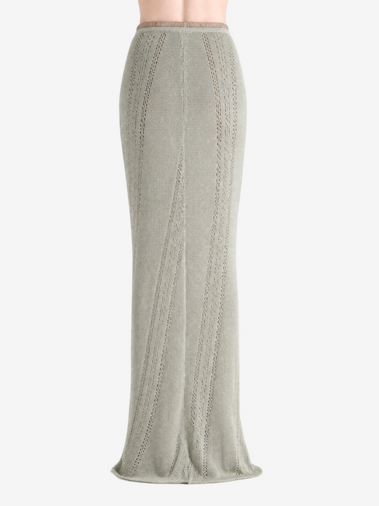 Green skirt, back view